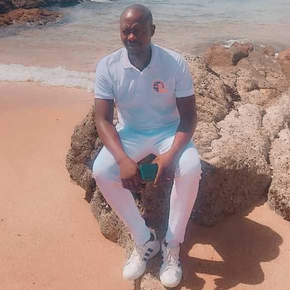 Pastor Mfundisi Mthokozisi