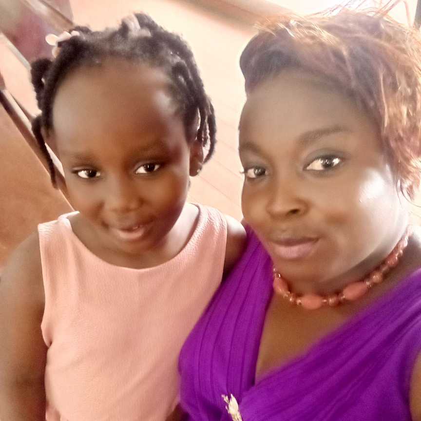 Eva 💞